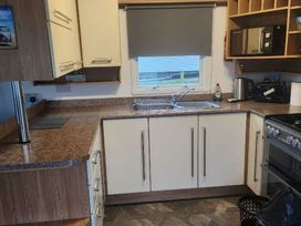 Blue Dolphin Holiday Park - Holiday Accommodation 20960 - North Yorkshire (incl. Whitby) - 1187627 - thumbnail photo 3