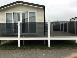 Trecco Bay - Holiday Accommodation 20965 - Somerset & Wiltshire - 1187631 - thumbnail photo 1