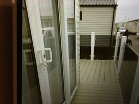 Trecco Bay - Holiday Accommodation 20965 - Somerset & Wiltshire - 1187631 - thumbnail photo 16