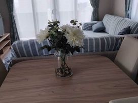Trecco Bay - Holiday Accommodation 20965 - Somerset & Wiltshire - 1187631 - thumbnail photo 19