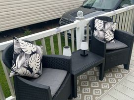 Happy Days Caravan Park - Holiday Accommodation 20971 - North Wales - 1187634 - thumbnail photo 11