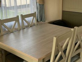 Seashore Holiday Park - Holiday Accommodation 20981 - Norfolk - 1187639 - thumbnail photo 3