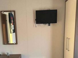 Marton Mere Holiday Village - Holiday Accommodation 20983 - Lake District - 1187641 - thumbnail photo 2