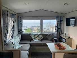 Doniford Bay - Holiday Accommodation 20985 - Devon - 1187643 - thumbnail photo 6