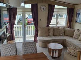 Lyons Winkups and Primrose - Holiday Accommodation 20993 - North Wales - 1187647 - thumbnail photo 2