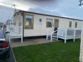 Lyons Winkups and Primrose - Holiday Accommodation 20993 - North Wales - 1187647 - thumbnail photo 3