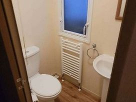Lyons Winkups and Primrose - Holiday Accommodation 20993 - North Wales - 1187647 - thumbnail photo 7