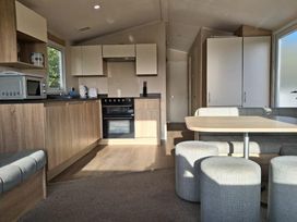 Waterside, Paignton - Holiday Accommodation 20994 - Devon - 1187648 - thumbnail photo 2