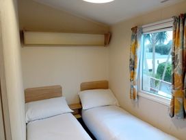 Waterside, Paignton - Holiday Accommodation 20994 - Devon - 1187648 - thumbnail photo 9
