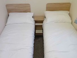 Waterside, Paignton - Holiday Accommodation 20994 - Devon - 1187648 - thumbnail photo 10