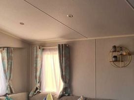 Presthaven Beach Resort - Holiday Accommodation 20999 - North Wales - 1187653 - thumbnail photo 6