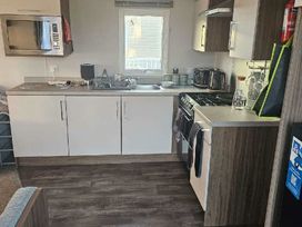 Presthaven Beach Resort - Holiday Accommodation 20999 - North Wales - 1187653 - thumbnail photo 8