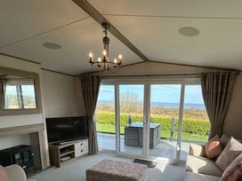 Primrose Valley Holiday Park - Holiday Accommodation 21010 - North Yorkshire (incl. Whitby) - 1187659 - thumbnail photo 4