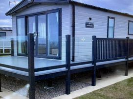 Primrose Valley Holiday Park - Holiday Accommodation 21010 - North Yorkshire (incl. Whitby) - 1187659 - thumbnail photo 12