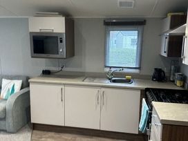 Marton Mere Holiday Village - Holiday Accommodation 21013 - Lake District - 1187661 - thumbnail photo 1