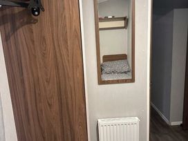 Marton Mere Holiday Village - Holiday Accommodation 21013 - Lake District - 1187661 - thumbnail photo 10