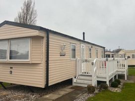 Marton Mere Holiday Village - Holiday Accommodation 21013 - Lake District - 1187661 - thumbnail photo 15