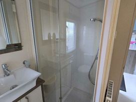 Hoburne Devon Bay - Holiday Accommodation 21023 - Devon - 1187665 - thumbnail photo 8
