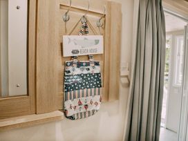 Kelling Heath Holiday Park - Holiday Accommodation 21025 - Norfolk - 1187666 - thumbnail photo 10