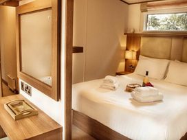 Kelling Heath Holiday Park - Holiday Accommodation 21026 - Norfolk - 1187667 - thumbnail photo 14