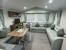 Butlins Skegness - Holiday Accommodation 21028 - Lincolnshire - 1187668 - thumbnail photo 13