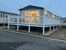 Primrose Valley Holiday Park - Holiday Accommodation 21039 - North Yorkshire (incl. Whitby) - 1187675 - thumbnail photo 4