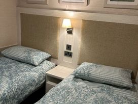 Primrose Valley Holiday Park - Holiday Accommodation 21039 - North Yorkshire (incl. Whitby) - 1187675 - thumbnail photo 17