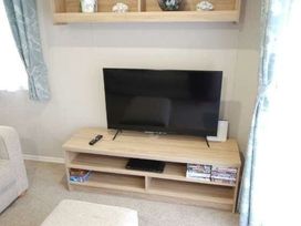 Thorness Bay Holiday Park - Holiday Accommodation 21045 - Isle of Wight & Hampshire - 1187679 - thumbnail photo 2