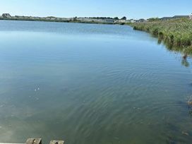 Church Farm Holiday Village - Holiday Accommodation 21055 - Hampshire - 1187683 - thumbnail photo 11