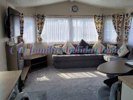 Caister Holiday Park - Holiday Accommodation 2106 - Norfolk - 1187687 - thumbnail photo 2