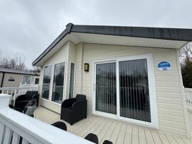 Burnham-on-Sea Holiday Park - Holiday Accommodation 21065 - Devon - 1187691 - thumbnail photo 16