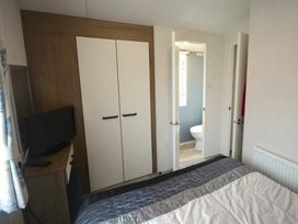 Perran Sands - Holiday Accommodation 21067 - Cornwall - 1187693 - thumbnail photo 16