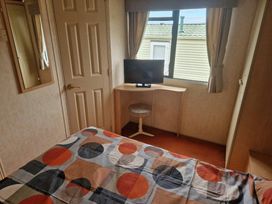 Clarach Bay Holiday Village - Holiday Accommodation 21069 - Mid Wales - 1187694 - thumbnail photo 4