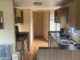 Clarach Bay Holiday Village - Holiday Accommodation 21073 - Mid Wales - 1187697 - thumbnail photo 7