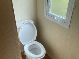 Clarach Bay Holiday Village - Holiday Accommodation 21073 - Mid Wales - 1187697 - thumbnail photo 13