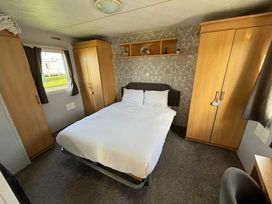 Golden Palm Resort - Holiday Accommodation 21074 - Lincolnshire - 1187698 - thumbnail photo 5