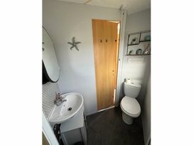 Golden Palm Resort - Holiday Accommodation 21074 - Lincolnshire - 1187698 - thumbnail photo 11