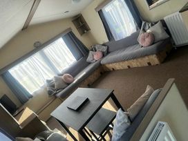 Hayling Island Holiday Park - Meadow Bay Villages - Holiday Accommodation 21075 - Hampshire - 1187699 - thumbnail photo 1