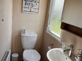 Eastgate Caravan Park - Holiday Accommodation 21087 - Lincolnshire - 1187706 - thumbnail photo 13