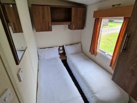 Clarach Bay Holiday Village - Holiday Accommodation 21090 - Mid Wales - 1187709 - thumbnail photo 16
