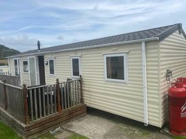 Clarach Bay Holiday Village - Holiday Accommodation 21090 - Mid Wales - 1187709 - thumbnail photo 18