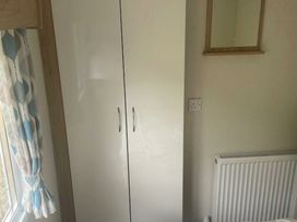 Clarach Bay Holiday Village - Holiday Accommodation 21091 - Mid Wales - 1187710 - thumbnail photo 12