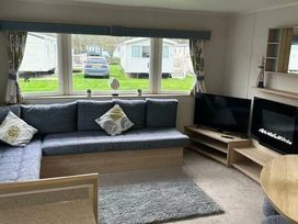 Cleethorpes Beach Holiday Park - Holiday Accommodation 21101 - Lincolnshire - 1187715 - thumbnail photo 2