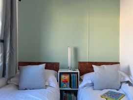 Cleethorpes Beach Holiday Park - Holiday Accommodation 21104 - Lincolnshire - 1187718 - thumbnail photo 5