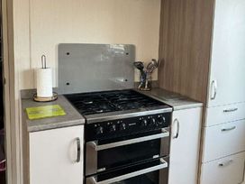 Clarach Bay Holiday Village - Holiday Accommodation 21107 - Mid Wales - 1187721 - thumbnail photo 11
