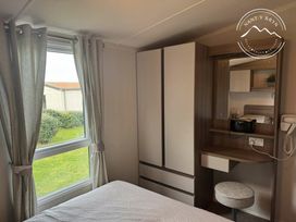 Clarach Bay Holiday Village - Holiday Accommodation 21107 - Mid Wales - 1187721 - thumbnail photo 13