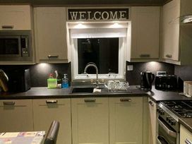 Lydstep Beach - Holiday Accommodation 21109 - South Wales - 1187722 - thumbnail photo 6