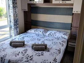 Rockley Park - Holiday Accommodation 21115 - Dorset - 1187725 - thumbnail photo 4