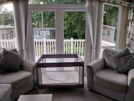 Rockley Park - Holiday Accommodation 21115 - Dorset - 1187725 - thumbnail photo 11