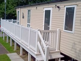 Rockley Park - Holiday Accommodation 21115 - Dorset - 1187725 - thumbnail photo 12